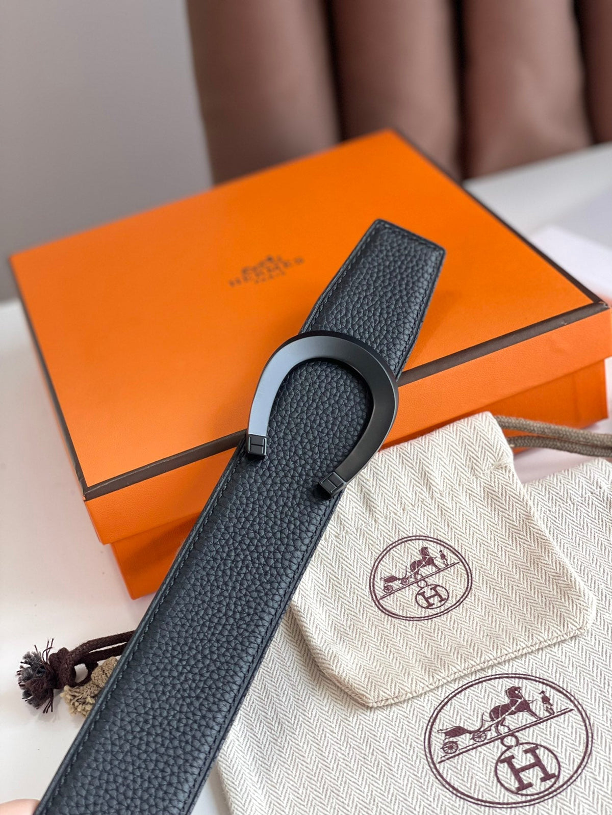 HERMES LUCK BELT BUCKLE & REVERSIBLE BLACK LEATHER STRAP 38MM