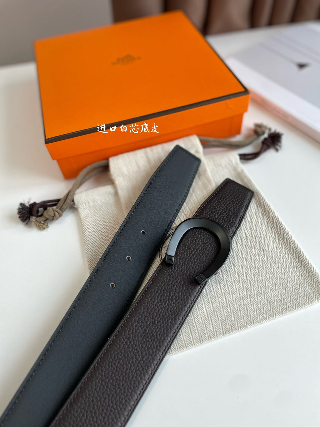 HERMES LUCK BELT BUCKLE & REVERSIBLE CHOCOLATE BROWN AND BLACK LEATHER STRAP 38MM
