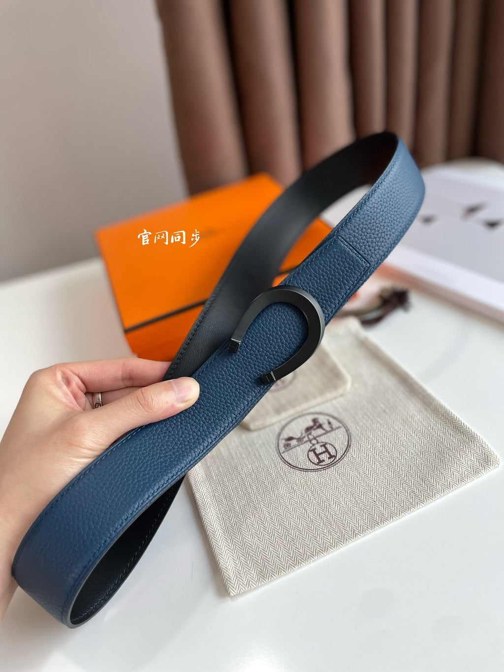 HERMES LUCK BELT BUCKLE & REVERSIBLE NAVY BLUE LEATHER STRAP 38MM BLACK HARDWARE