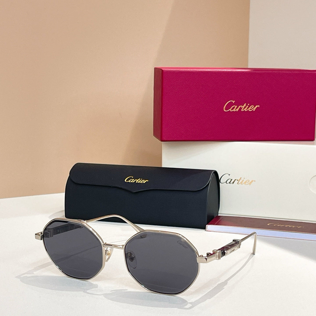 CARTIER PREMIÈRE GEOMETRIC FRAME SUNGLASSES CT0484S IN METAL
