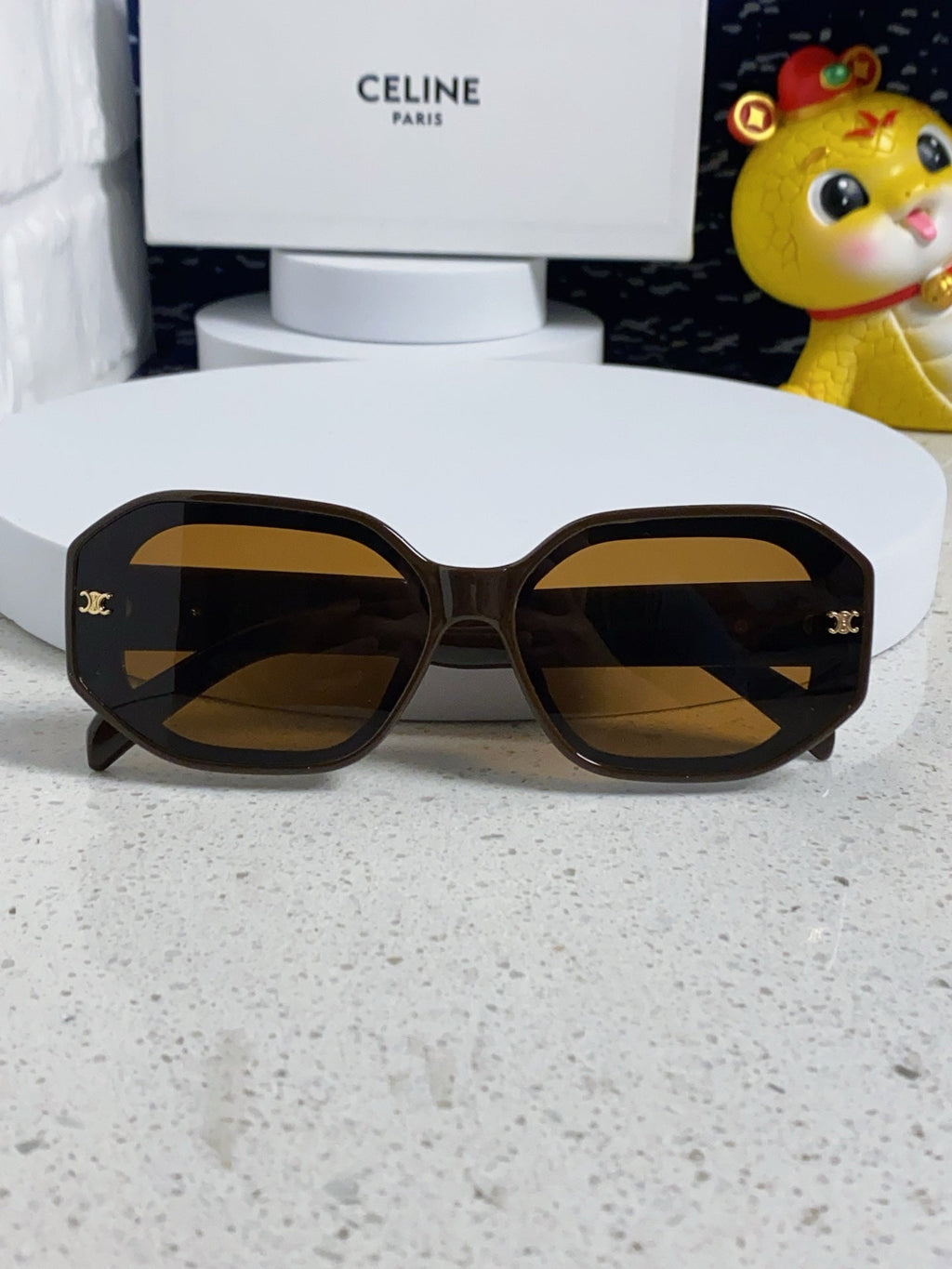 CELINE TRIOMPHE SQUARE SUNGLASSES 566742 IN CAMEL ACETATE