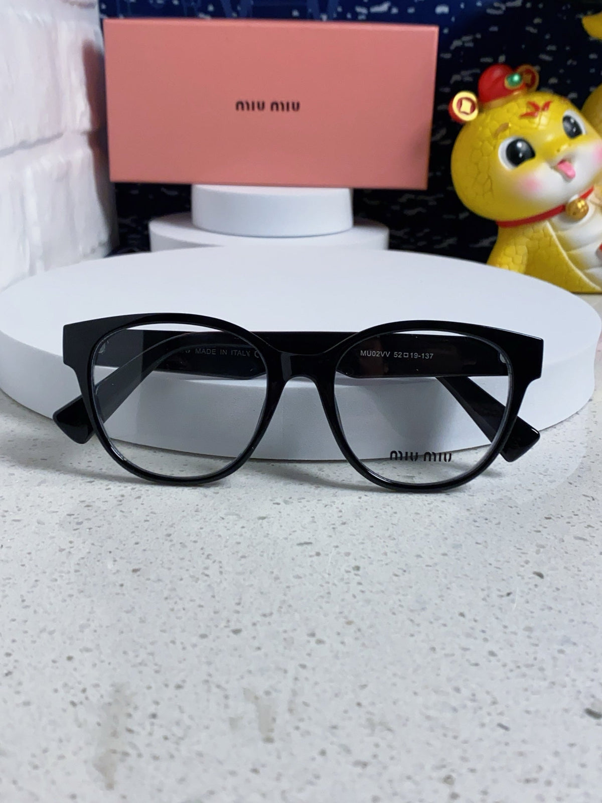 MIU MIU RUNWAY SUNGLASSES 567508 IN BLACK ACETATE GOLD LOGO