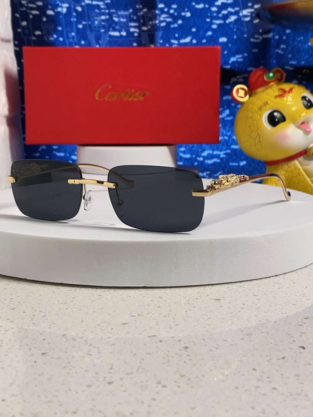 CARTIER PANTHÈRE RECTANGULAR FRAME SUNGLASSES 567503 IN METAL